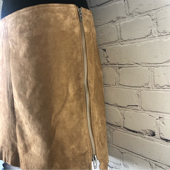 BLANK NYC SUEDE CAMEL SIDE ZIPPER MINI SKIRT SIZE (29) - Picture 5 of 13